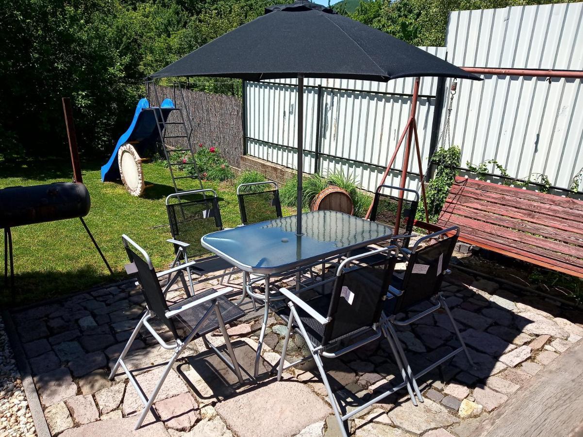 Kaland Vendeghaz Villa Sátoraljaújhely Eksteriør bilde