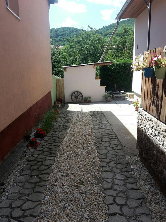 Kaland Vendeghaz Villa Sátoraljaújhely Eksteriør bilde
